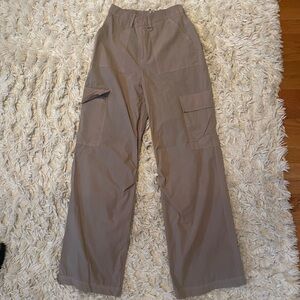 4 DAYS LEFT TO BUY Princess Polly Beige Cargo Pants